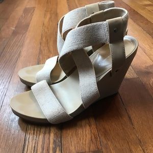 Oatmeal/Cream Wedge Shoe